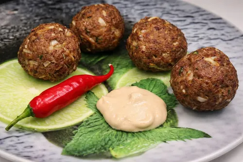 (VÍDEO) Receita da semana: bolinho de carne na airfryer