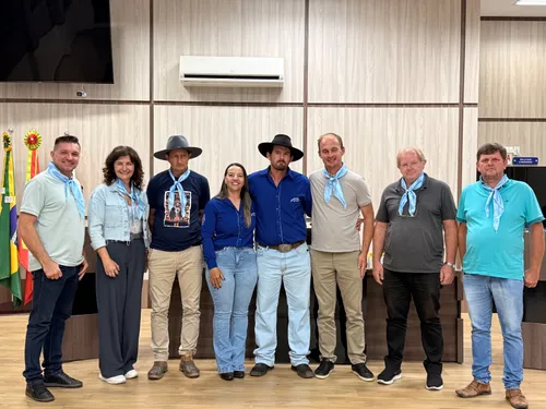 Fernando Pivovar se destaca em sessão com foco em transparência e segurança no interior