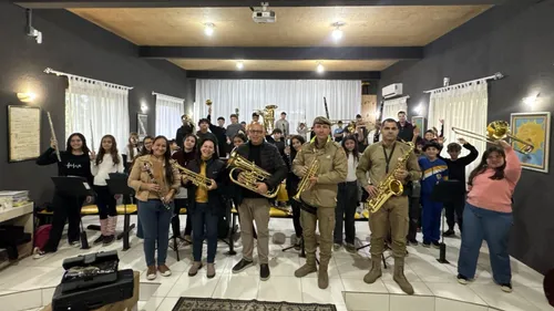 Prefeitura de Canoinhas realiza a entrega de novos instrumentos musicais para a Banda Novos Talentos