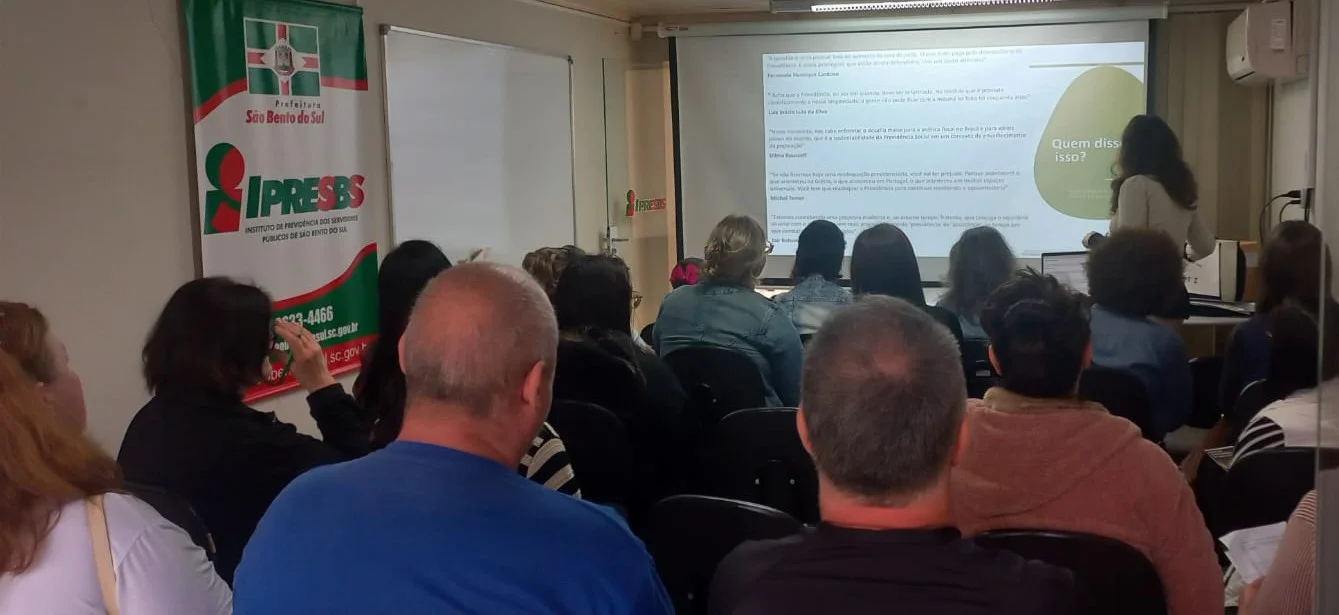 IPRESBS realiza encontros para orientar servidores sobre regras de aposentadoria